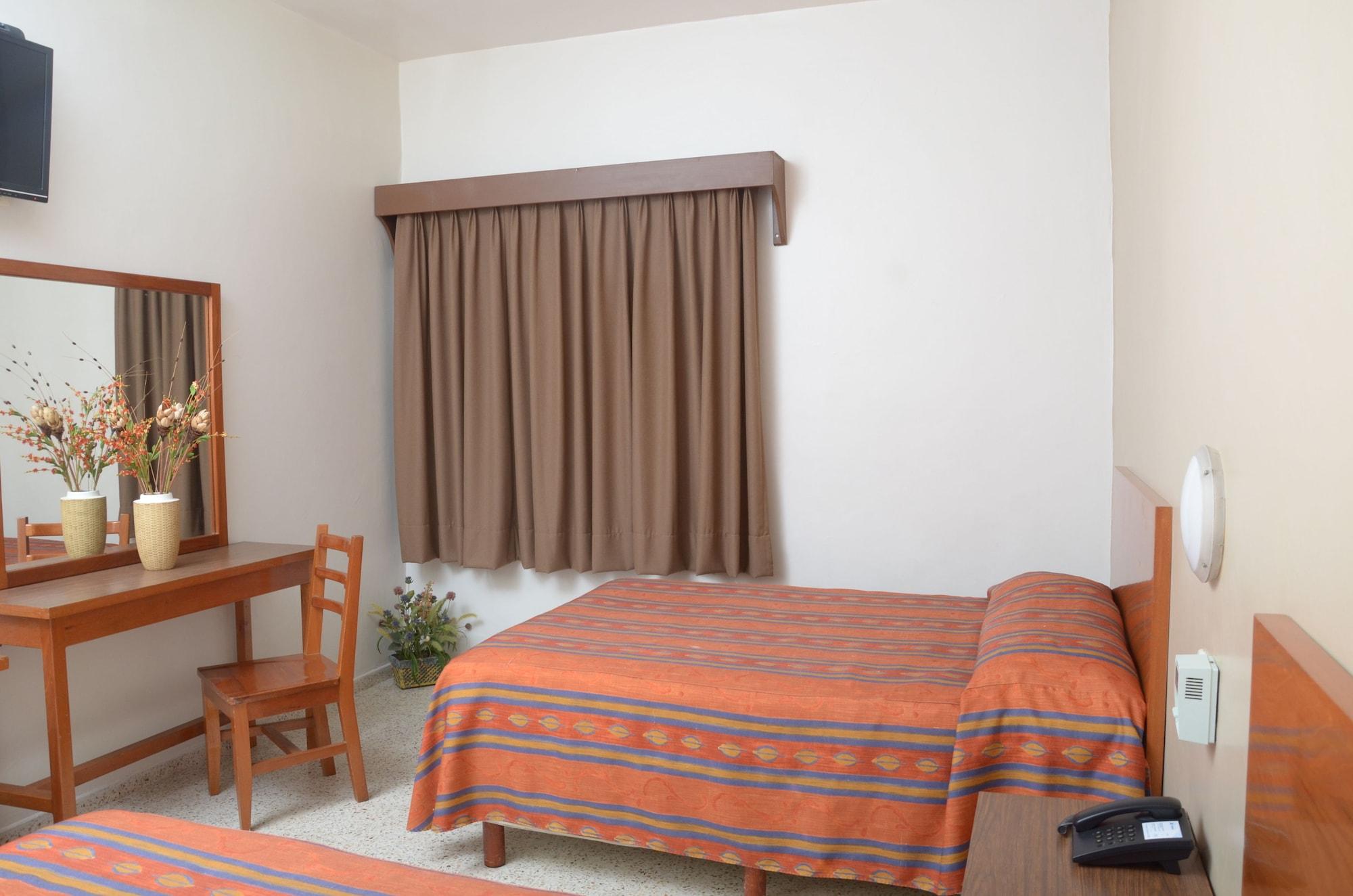 Hotel Delfines - A 2 Calles Del Acuario ורקרוז מראה חיצוני תמונה