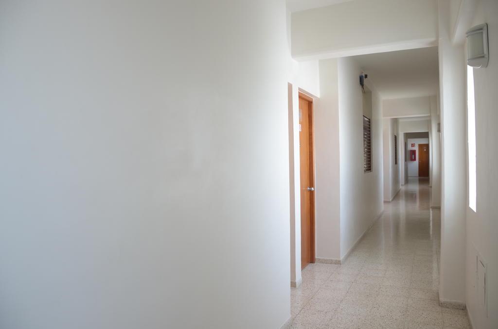 Hotel Delfines - A 2 Calles Del Acuario ורקרוז מראה חיצוני תמונה