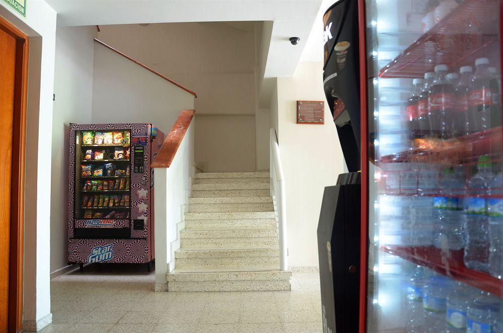 Hotel Delfines - A 2 Calles Del Acuario ורקרוז מראה חיצוני תמונה